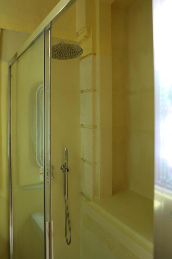 Apartmán Villino Liberty Cernobbio Exteriér fotografie